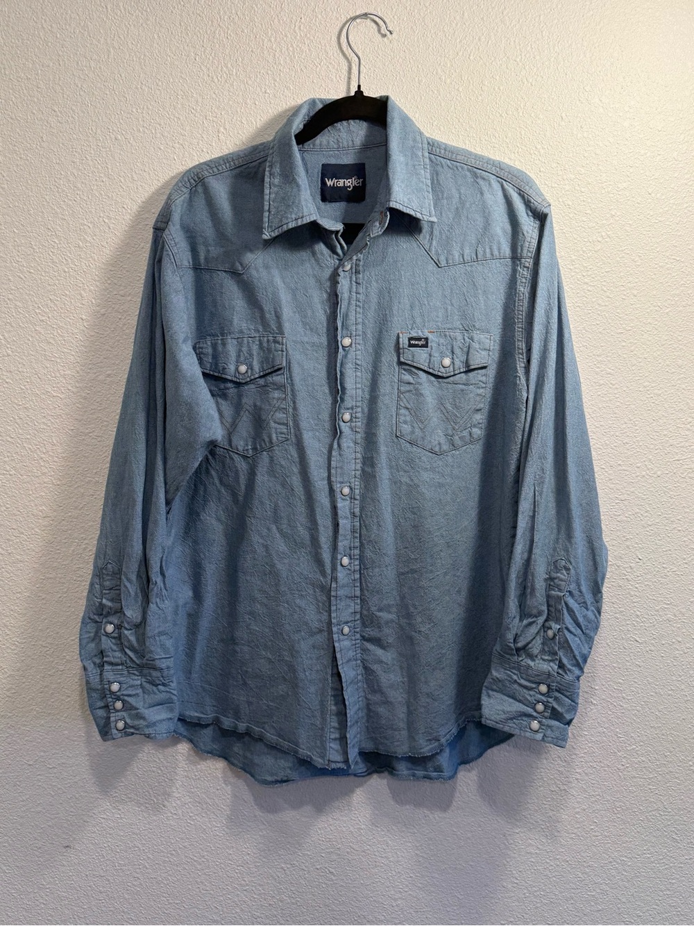 Vintage Wrangler Denim Shirt Mens Pearl
Snap Western Cowboy Work